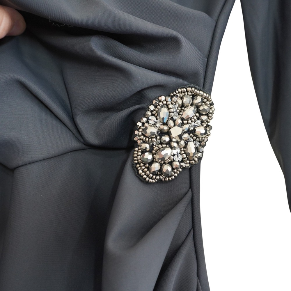 Alex Evenings NEW Size 8 Charcoal Gray Embellished Brooch Sheath Cocktail Dress - Picture 5 of 9